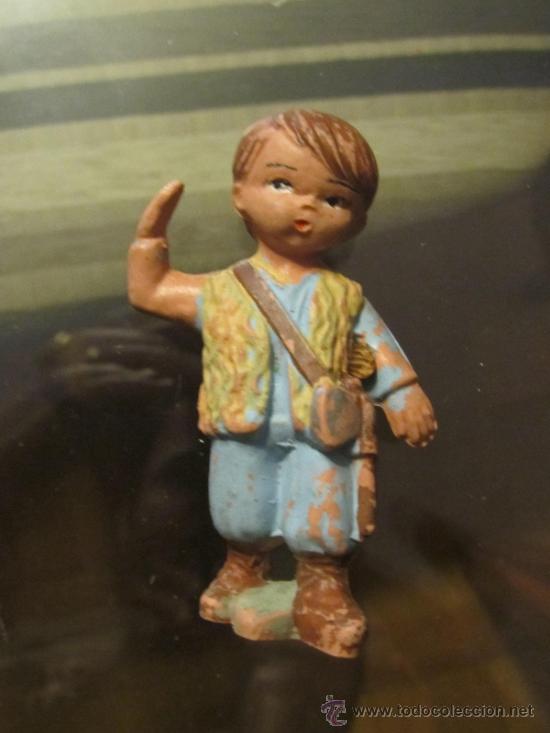 FIGURA DE BELEN EN PLASTICO AÑOS 70 CABEZONES PECH 8 CM