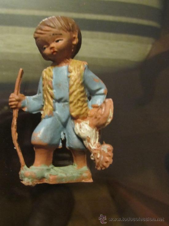 FIGURA DE BELEN EN PLASTICO AÑOS 70 CABEZONES PECH 8 CM