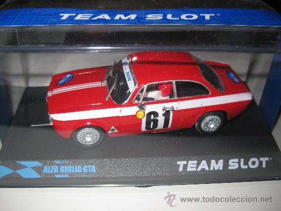 11102 - ALFA ROMEO GIULIA GTA ROJO ALPES 66 DESCATALOGADO DE TEAM SLOT