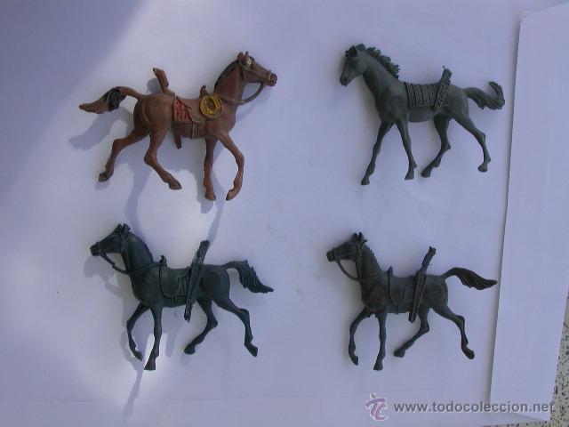 FIGURA COMANSI