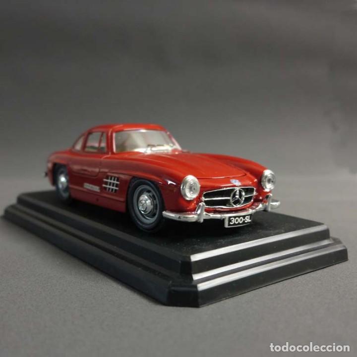ANTIGUO COCHE DE COLECCIÓN DE BBURAGO. Mercedes Benz 300 SL. SIN USAR, COMO NUEVO.