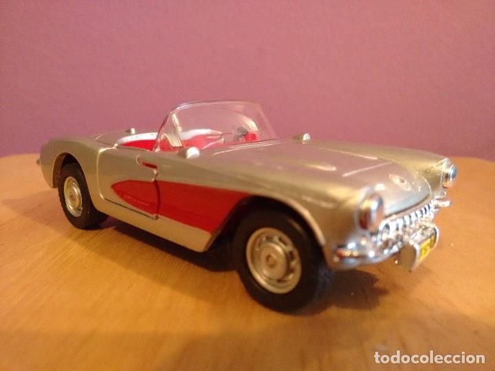 Chevrolet Corvette 57 escala 1:39