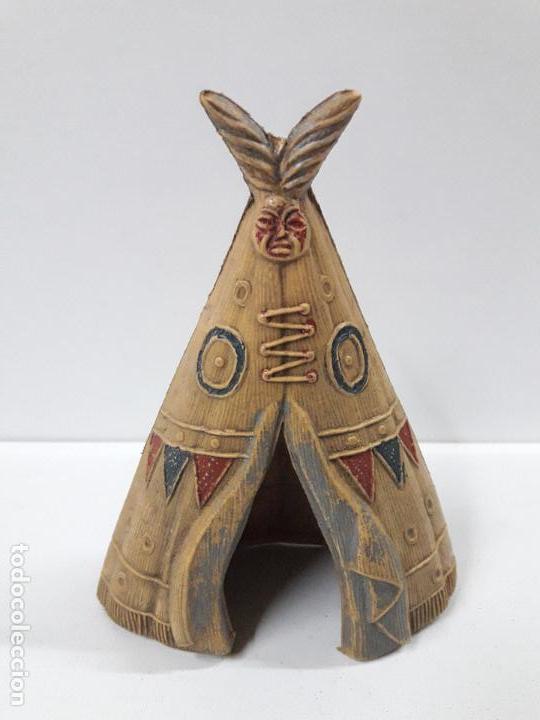 TIENDA O TIPI INDIO . REALIZADO POR JECSAN . AÑOS 60