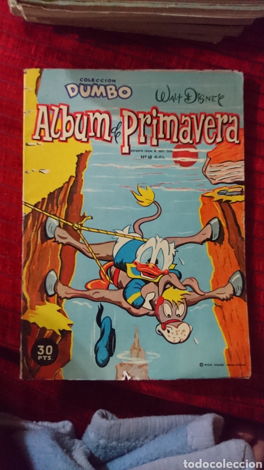 Álbum de primavera colección Dumbo Walt Disney