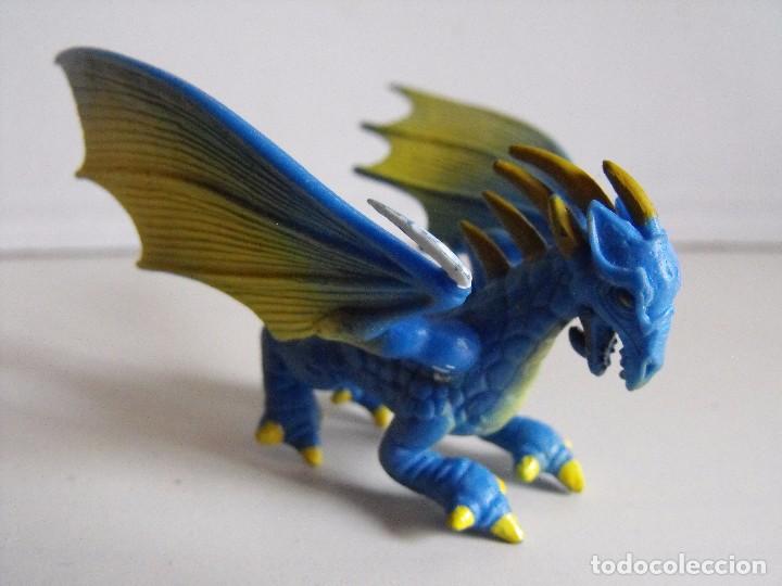 Figura de dragón. BISOFT.