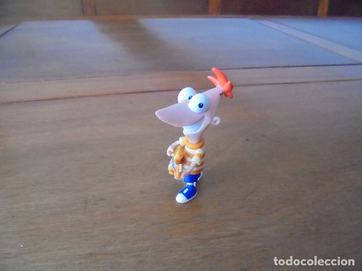 FIGURA DISNEY EN PVC 