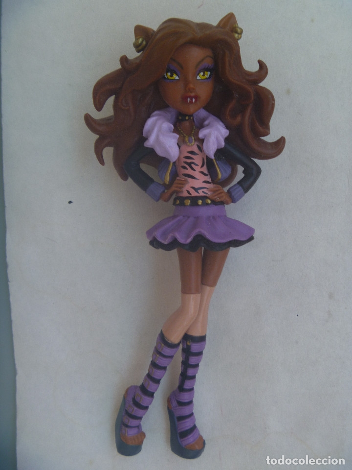 MONSTER HIGH : MUÑECA LOBA