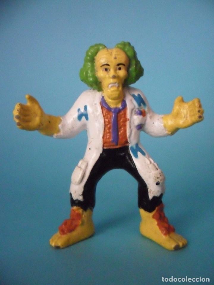 CIENTIFICO ZOMBIE PVC MONSTER SUNGOLD