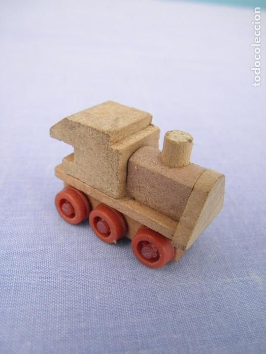 Locomotora tren de madera de Kinder