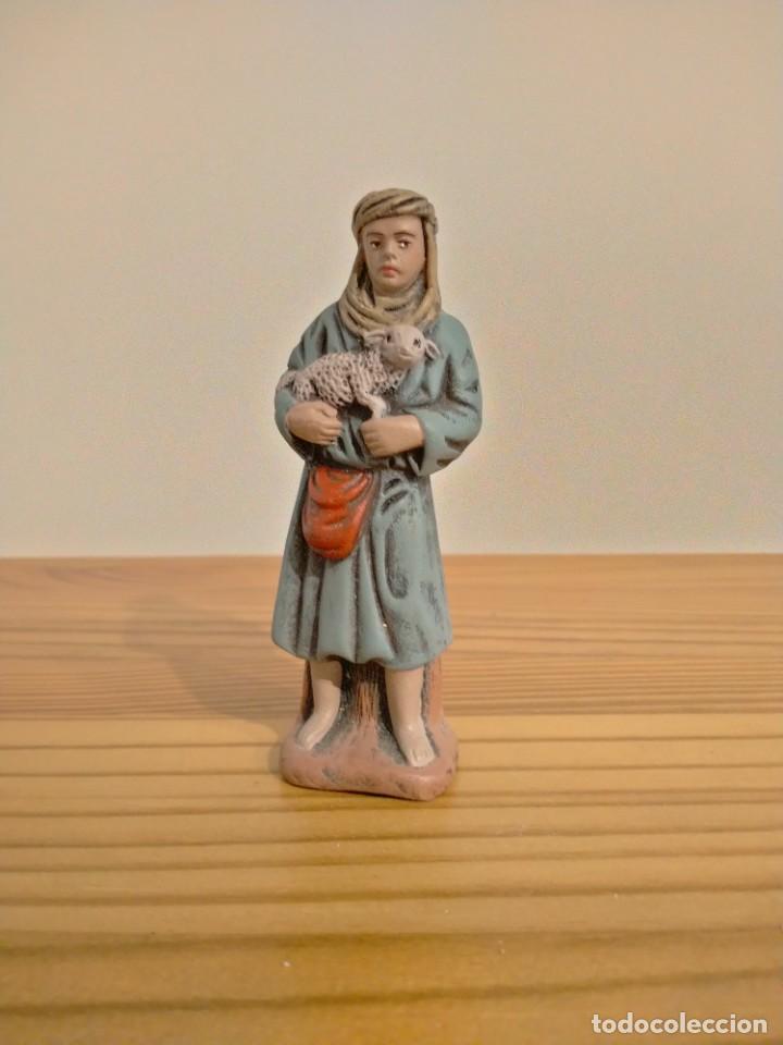 Antigua figura pastor joven artesanía serrano Belén pesebre nacimiento navidad