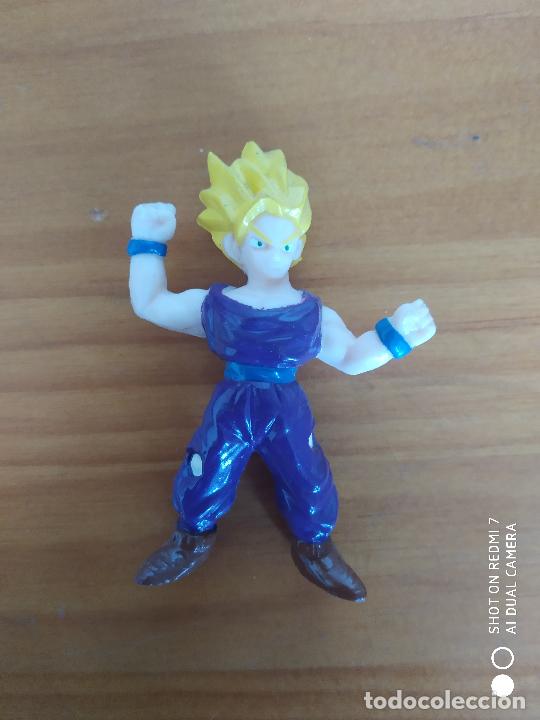 FIGURA DRAGON BALL AB TOYS - GOHAN SUPER SAIYAN - B.S. / S.T.A. - 6 CM (DG)