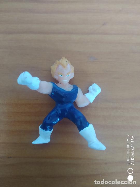 FIGURA DRAGON BALL AB TOYS - VEGETA SUPER SAIYAN - BS FTSB - 4 CM (GK)
