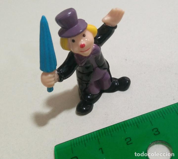 payasete payaso gorrito clown muñeco miniatura mini figurita figura paraguas gorro