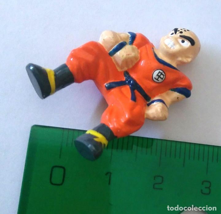 dragon ball z bola dragon huevo sorpresa muñeco figurita miniatura anime manga krilin