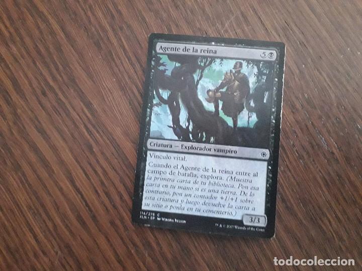 carta magic the gathering, deckmaster. Agente de la reina, 114/279, año 2017
