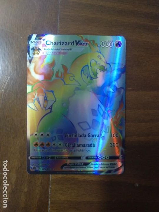 Carta pokemon Charizard VMax arcoiris