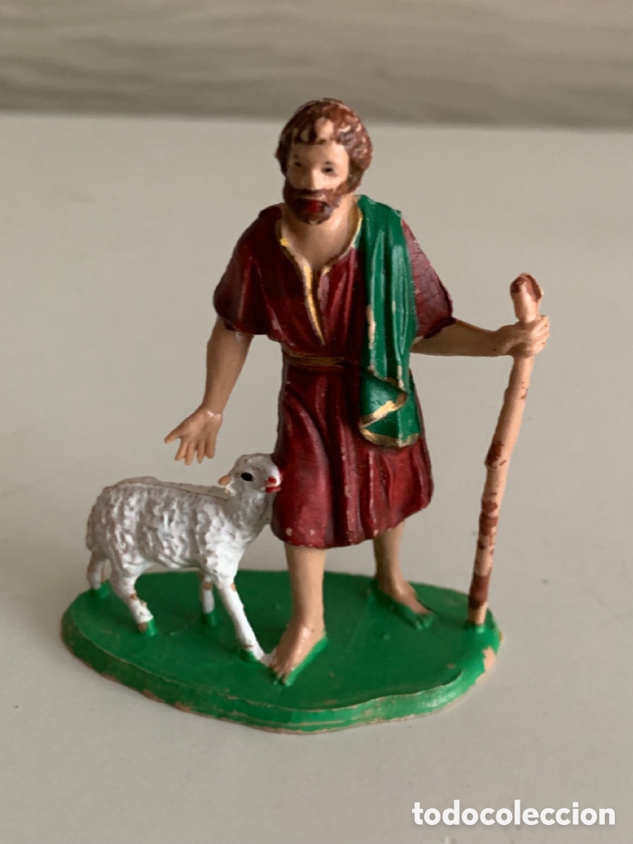 Figura belen. Plástico. 8 cm