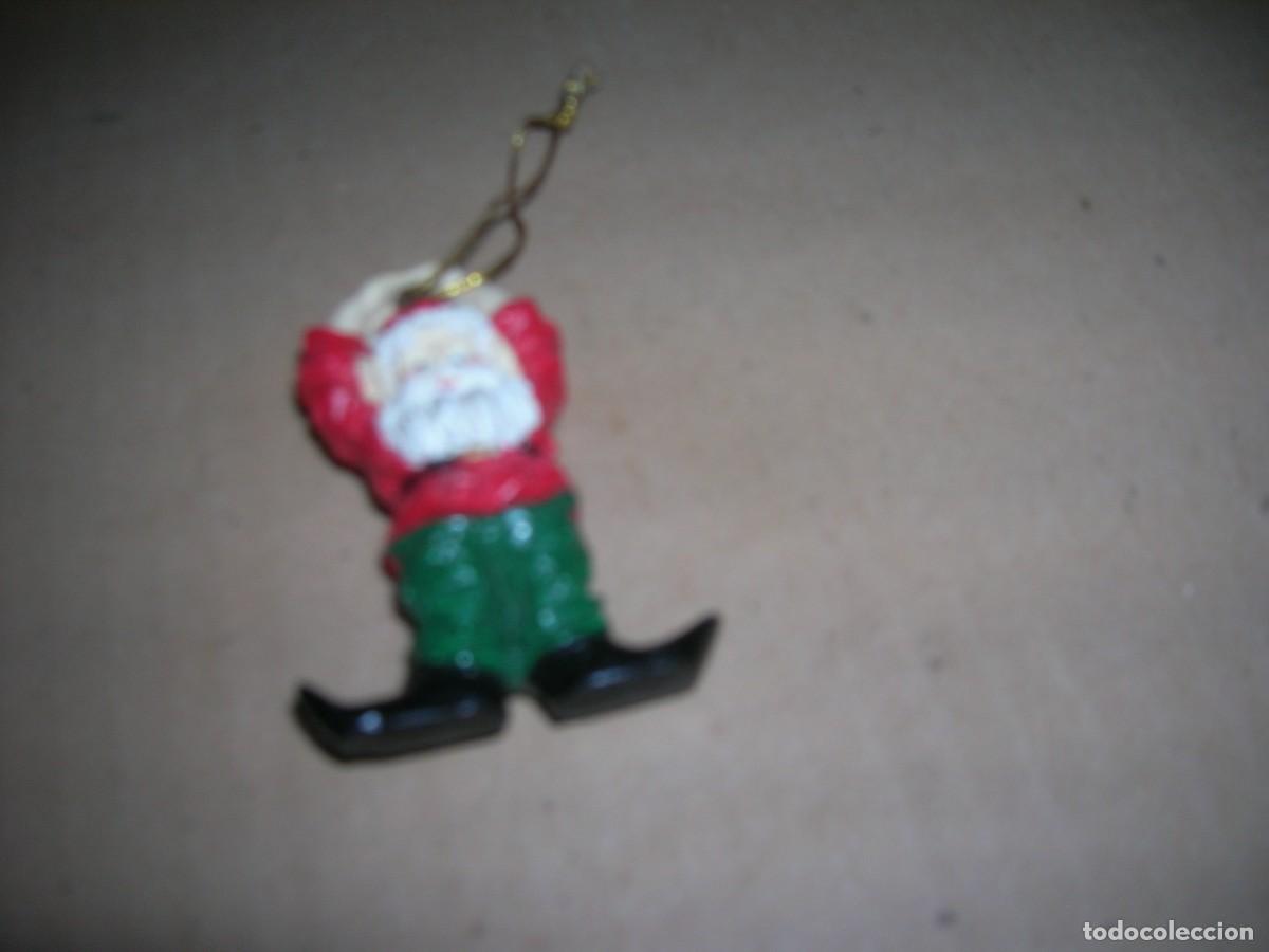 Papa Noel - Santa Claus. Disfruta Coca-Cola, Marcas Reg. Figura para colgar, adorno navidad. 7 cm.