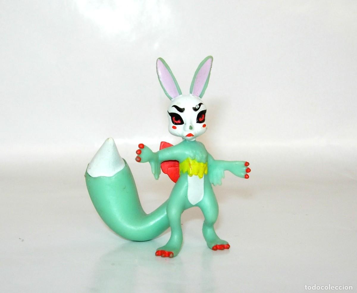 Figura de goma Usako de Invizimals. 2014 IMC Toys
