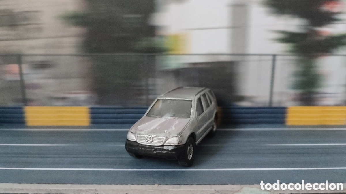 MAISTO - Mercedes Benz ML 320