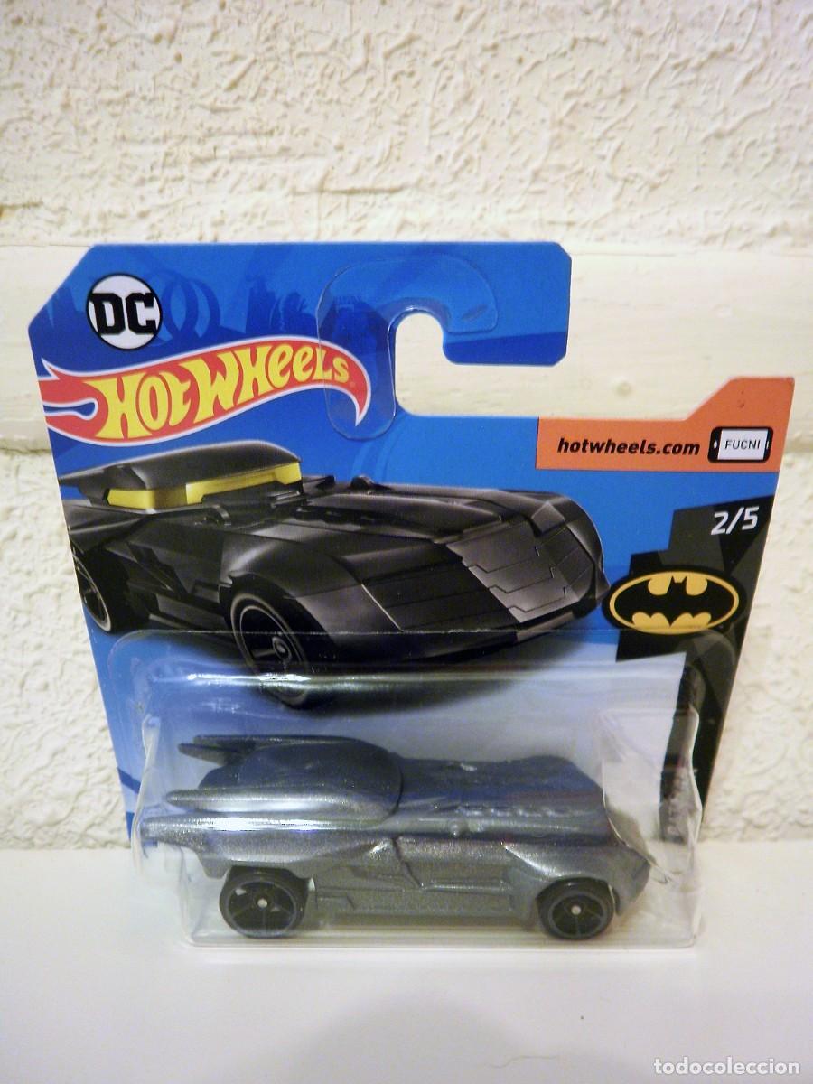 Hot Wheels Batman: Batmobile