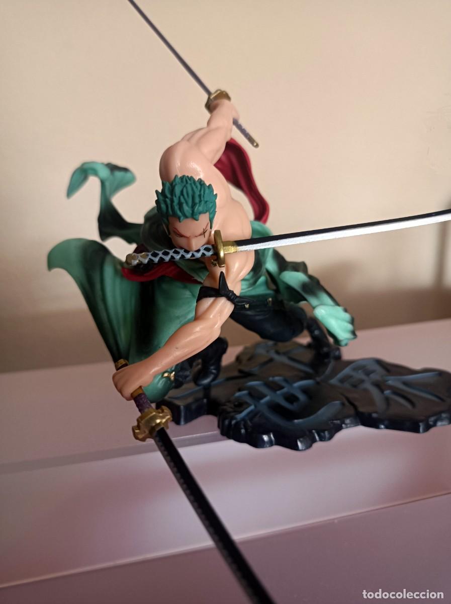 Zoro «El Cazador de Piratas». Figura PVC de One Piece.