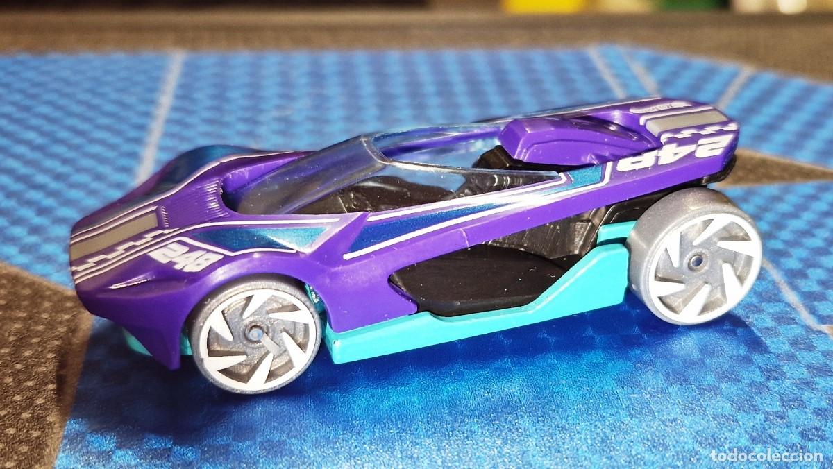 Hot wheels HW Warp Speeder coche 2