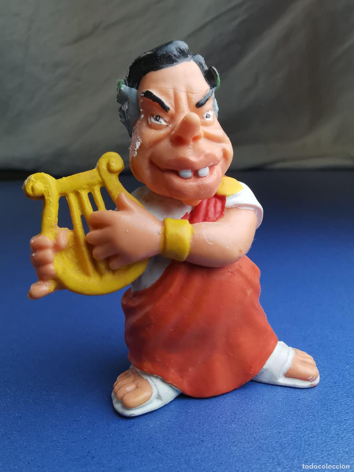 FELIPE GONZALEZ - LOS MONCLIS - STAR TOYS SPAIN - FIGURA PVC 80'S - GALLEGO & REY