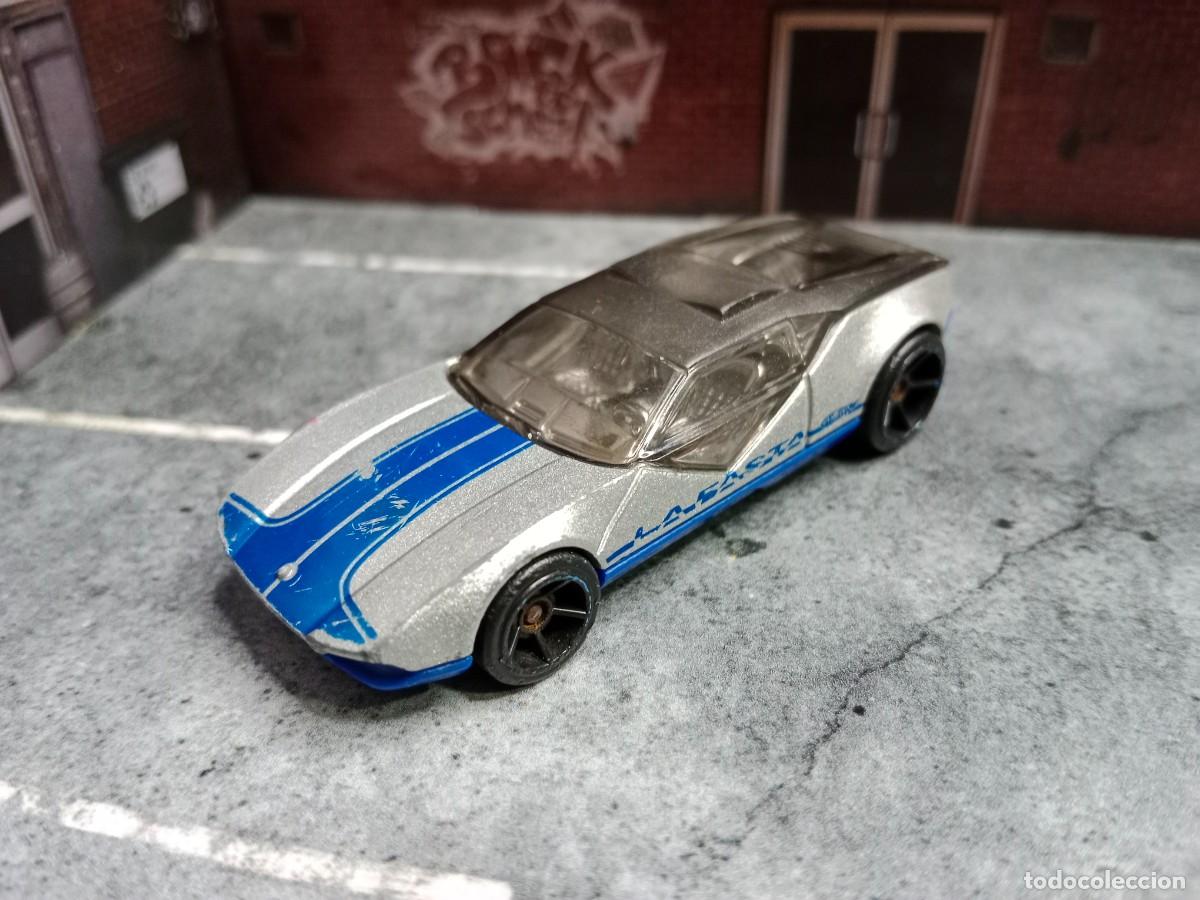 La Fasta Hot Wheels 2010 HW Garage Mattel