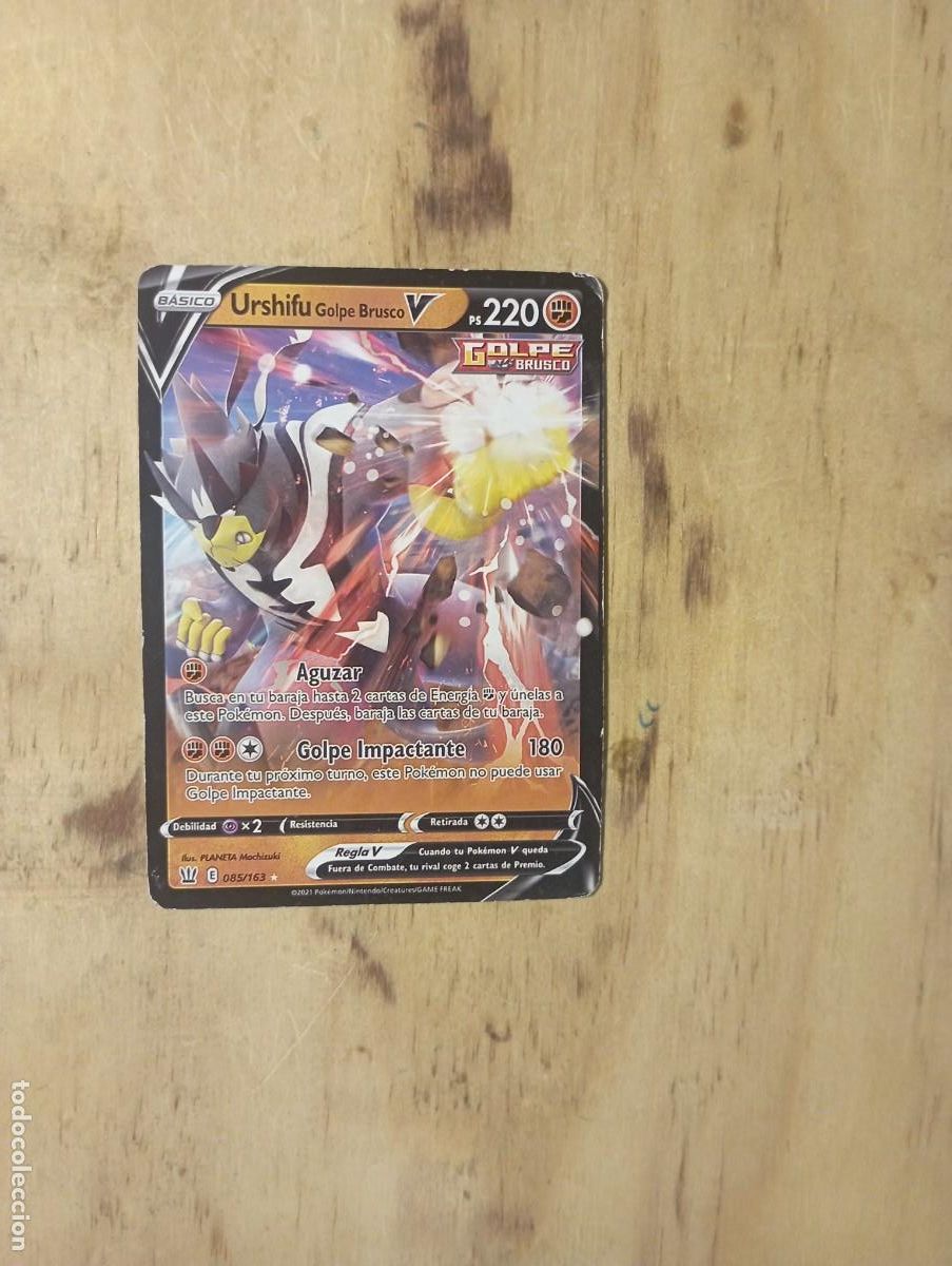 Carta pokemon urshifu golpe brusco