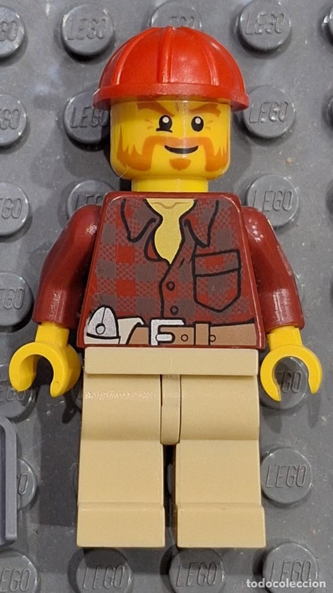 Minifigura LEGO Hombre Rojo oscuro Camisa con Rojo Casco de Lego CITY