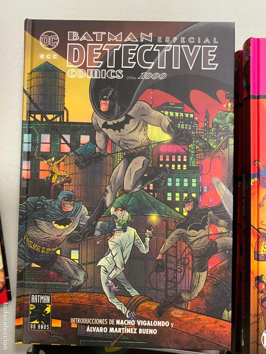 BATMAN: ESPECIAL DETECTIVE COMICS NÚMERO 1000 - ECC
