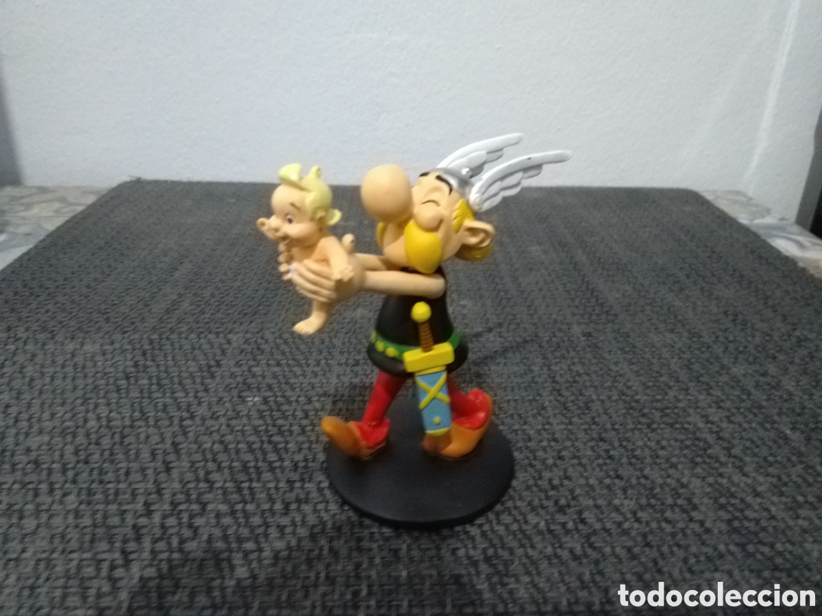 FIGURA RESINA ASTERIX EL HIJO DE ASTERIX ALBERT RENE GOSCINNY 2016 UNOS 10CM