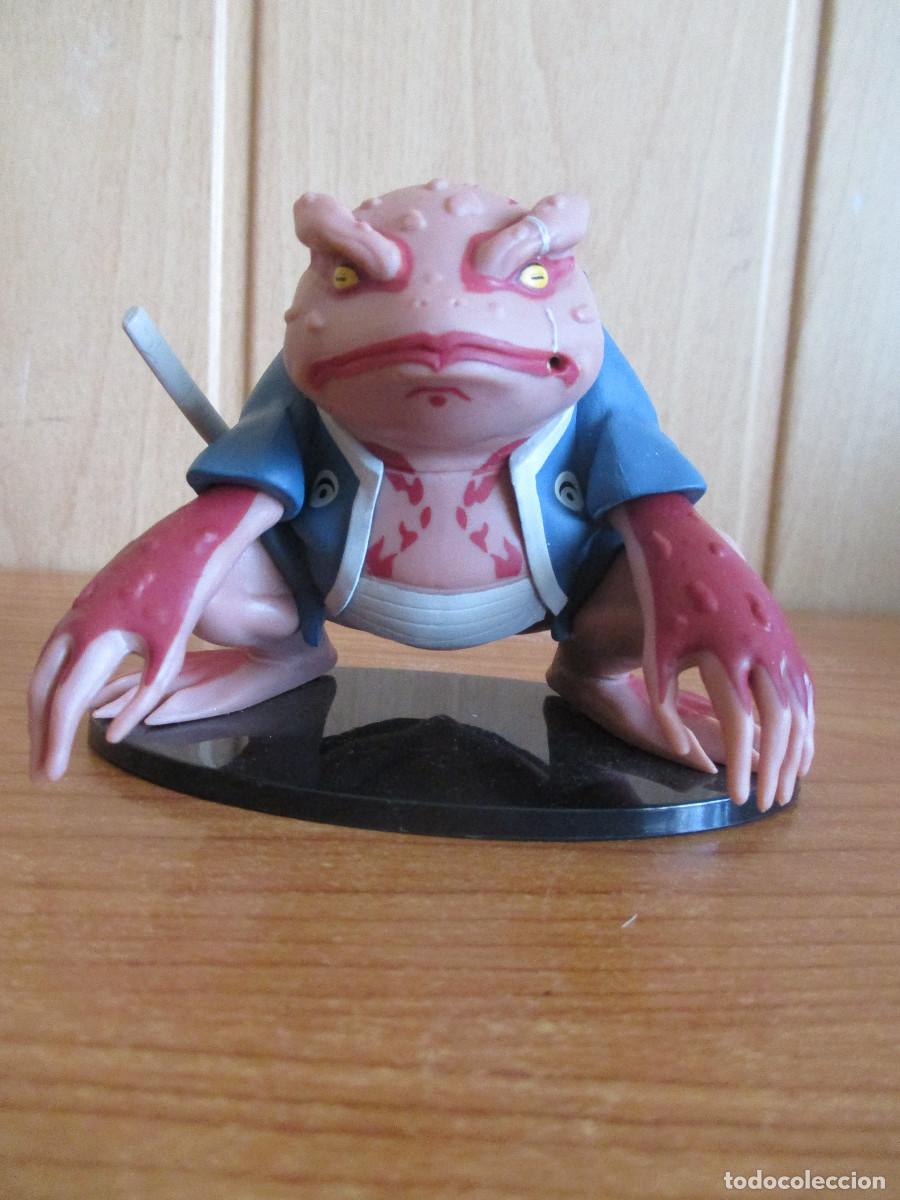 FIGURA EN PVC: CREO QUE DE NARUTO O SIMILAR