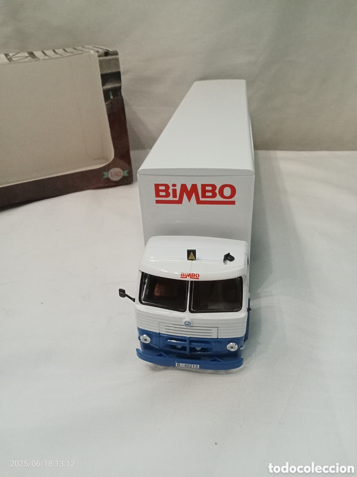 COCHE PEGASO 2011/50 BIMBO ALTAYA ESCALA 1/43 EN CAJA ORIGINAL