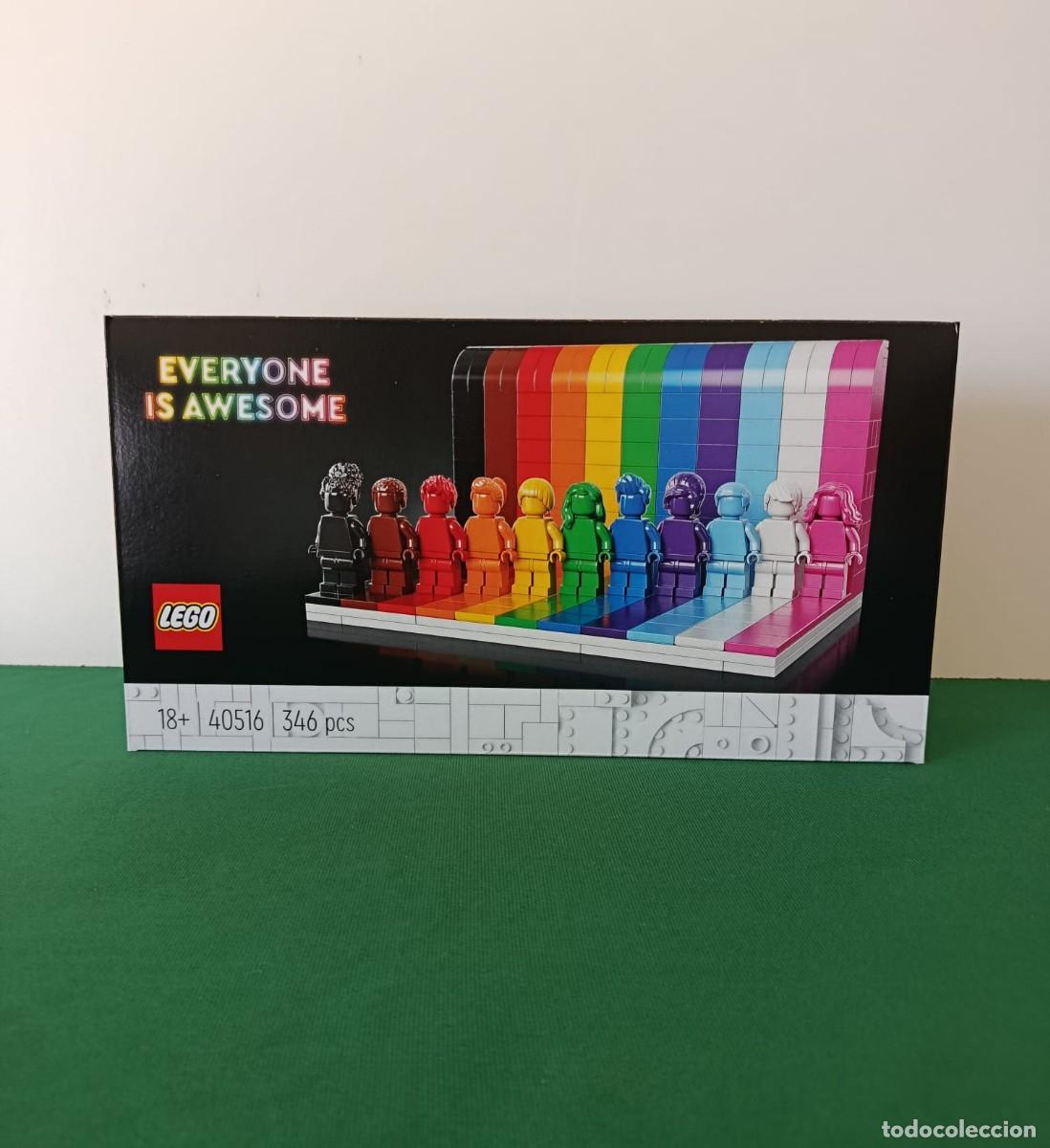 40516 Lego Everyone is Awesome 11 Minifigures