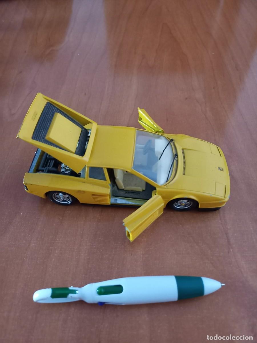 COCHE ESCALA FERRARI TESTAROSSA 1.24 BBURAGO