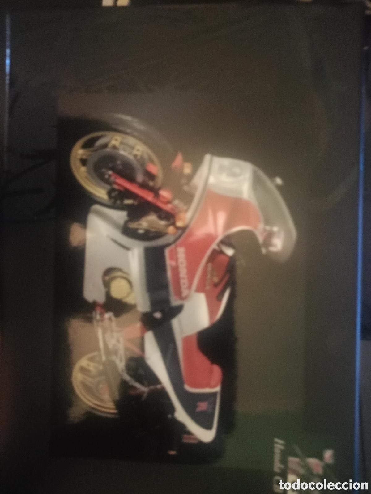 Caja minichamps honda Cbr 1100 1/12