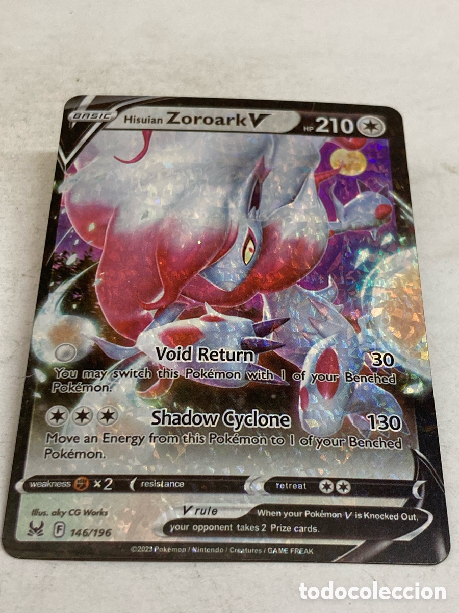 carta Pokémon ”Hisuian Zoroark V” de la expansión ”Lost Origin”