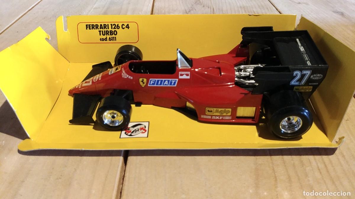 Coche a escala Ferrari 126 C4 turbo Bburago 6111