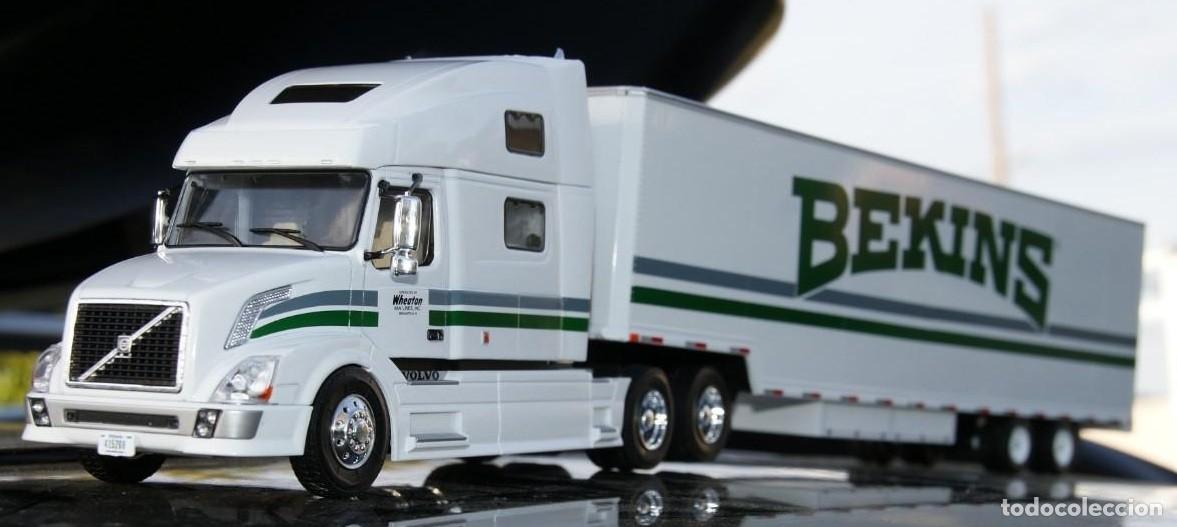 CAMION VOLVO VNL 730 2010 ESCALA 1/43 DE ALTAYA EN SU CAJA