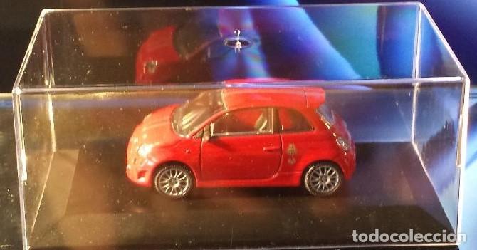 FIAT 500 ABARTH 695 TRIBUTO FERRARI ESCALA 1/43 DE MONDOMOTORS EN caja no original