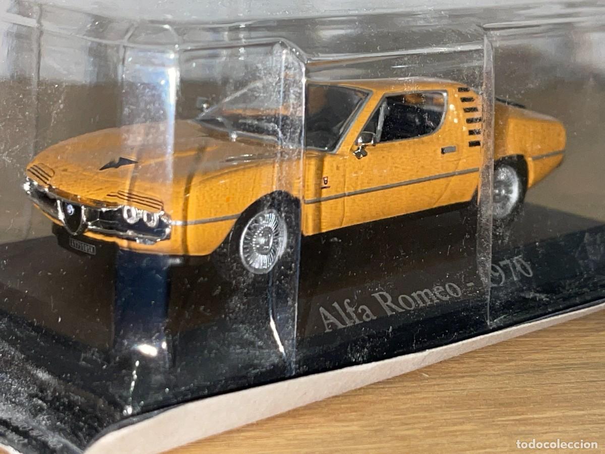 Coche ALFA ROMEO año 1970 1:43 die-cast metal car 1/43