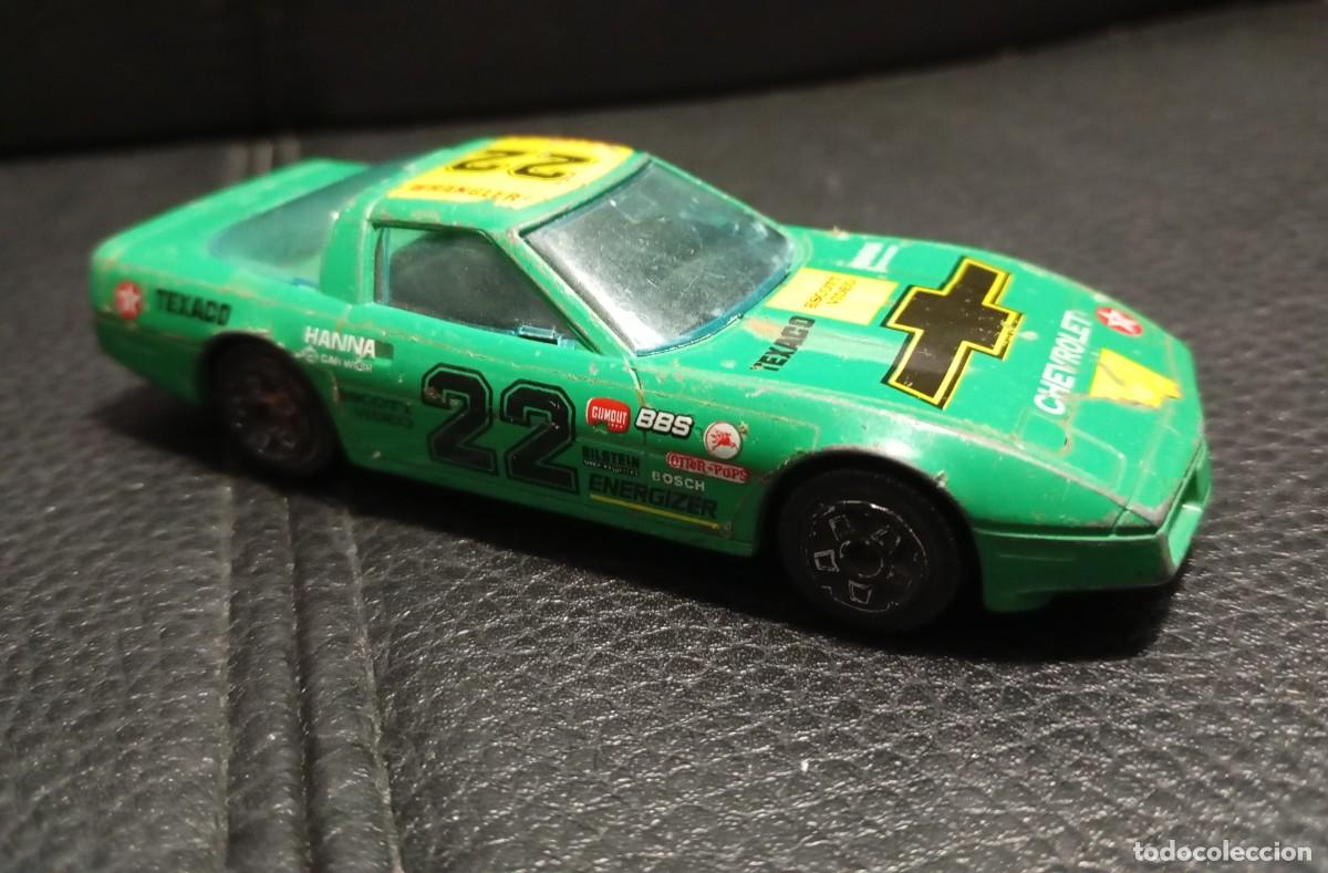 CHEVROLET CORVETTE - COCHE MINIATURA - BBURAGO - BURAGO - 1/43 - PARA RESTAURAR