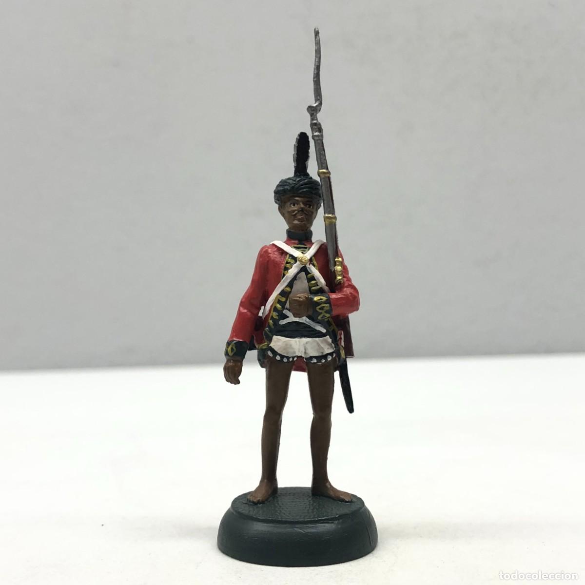 SOLDADO INDIO DE INFANTERÍA - REF. 3/079 - ALMIRALL PALOU - FIGURA DE PLOMO - SOLDADITO / 204