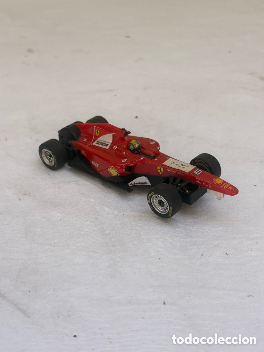 Coche Ferrari F1 150° Italia 1:50 con motor de fricción – Licencia oficial Ferrari