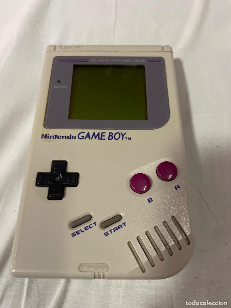 Nintendo Game Boy original (modelo DMG-01) de color gris