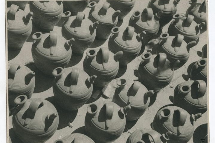 Fotograf&iacute;a composici&oacute;n con botijos