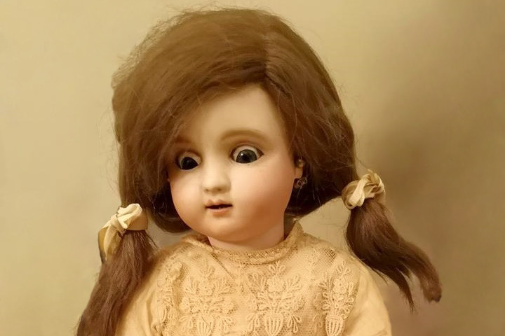 Mu&ntilde;eca antigua Steiner