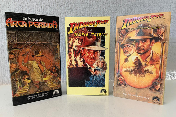 Trilog&iacute;a de VHS de Indiana Jones.